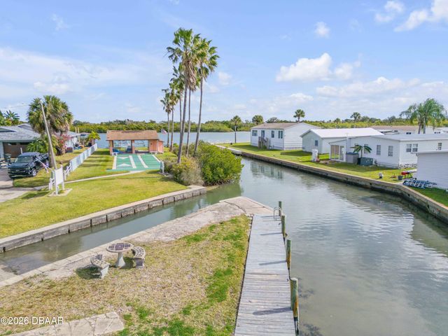 26 Laughing Gull Lane, Edgewater, FL 32141