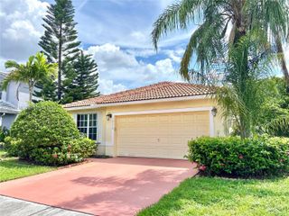 16478 NW 20th Street, Pembroke Pines, FL 33028