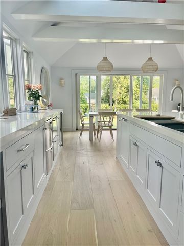 124 Harrison Avenue, Newport, RI 02840