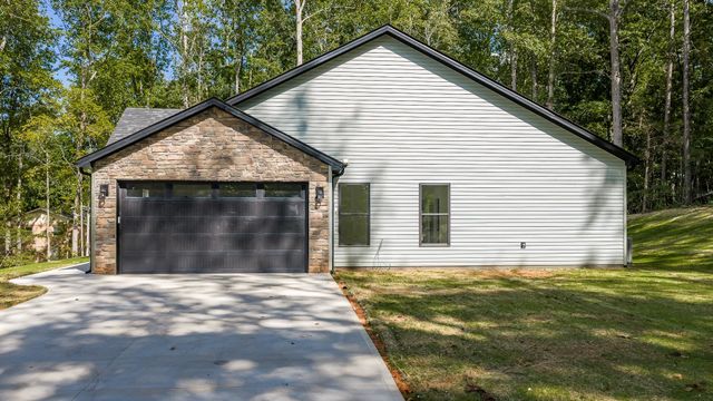 208 Eastbrook Road, Gaffney, SC 29340