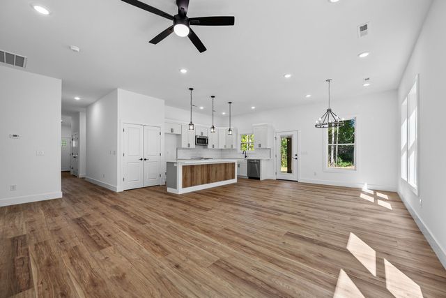 208 Eastbrook Road, Gaffney, SC 29340