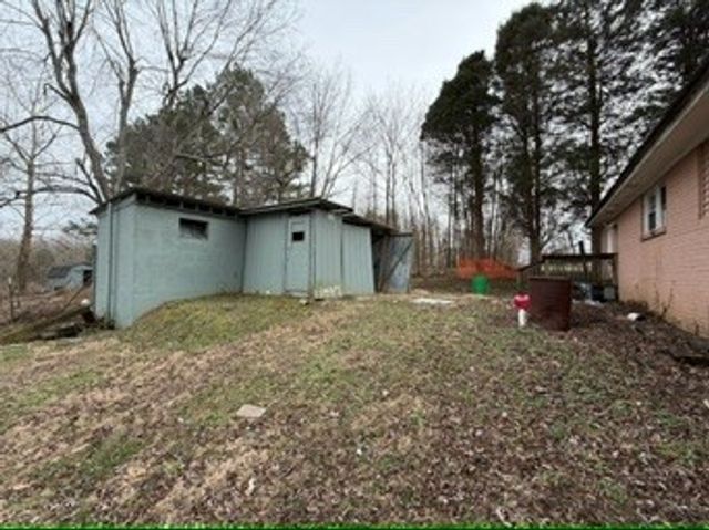 9830 Caneyville Rd, Morgantown, KY 42261