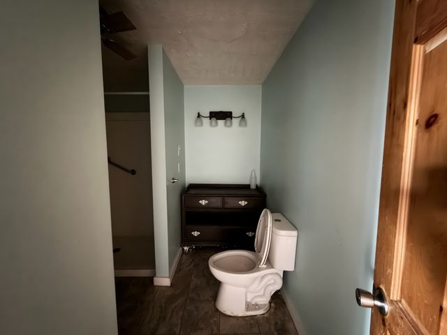 9830 Caneyville Rd, Morgantown, KY 42261