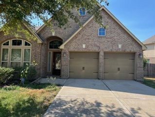 2008 Biscayne Lake Drive, Pearland, TX 77584
