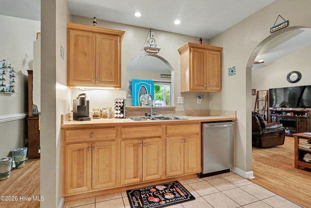 9129 Landing Drive SW, Carolina Shores, NC 28467