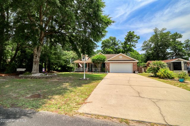 9129 Landing Drive SW, Carolina Shores, NC 28467