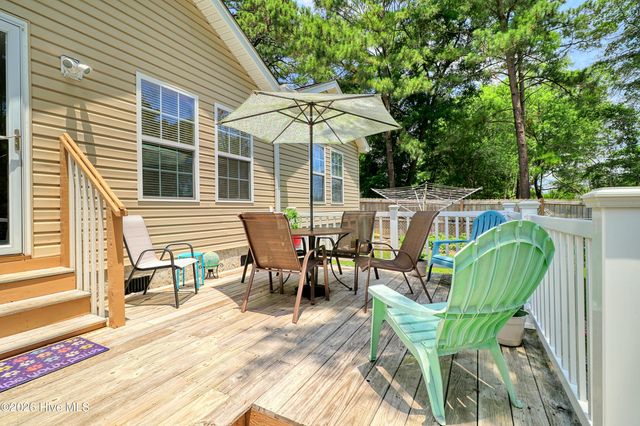 9129 Landing Drive SW, Carolina Shores, NC 28467