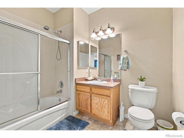 9896 W Freiburg Drive D, Littleton, CO 80127