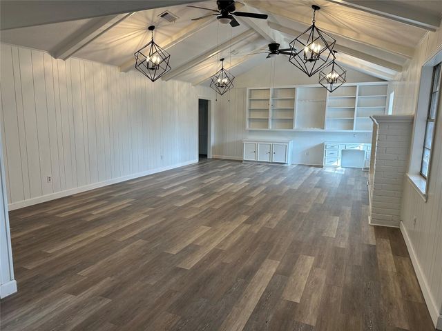 4821 Burning Tree Drive, Baytown, TX 77521