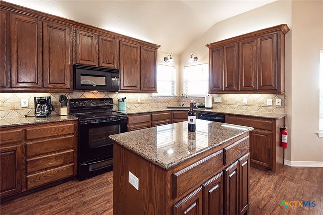 1419 Loving Trail, Belton, TX 76513