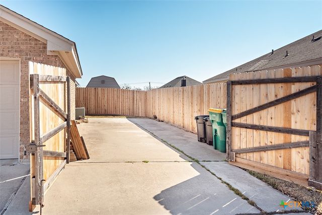 1419 Loving Trail, Belton, TX 76513