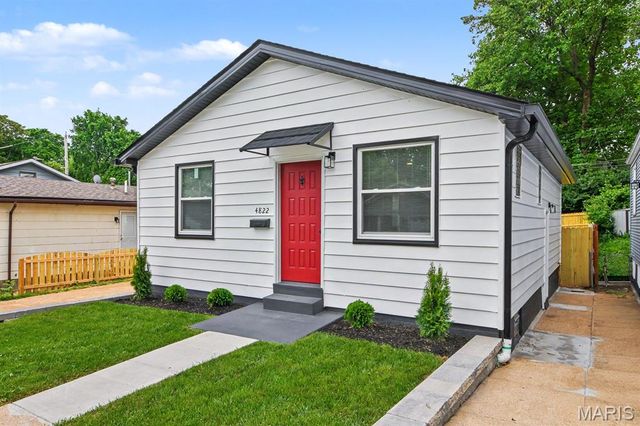 4822 Hamburg Avenue, St Louis, MO 63123