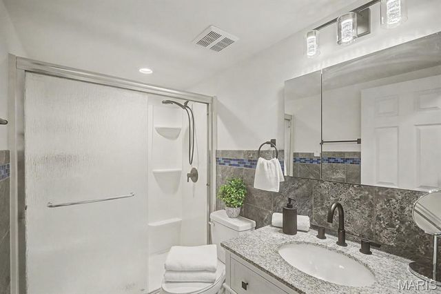 4822 Hamburg Avenue, St Louis, MO 63123