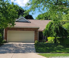 4955 Wallington Drive, Hilliard, OH 43026