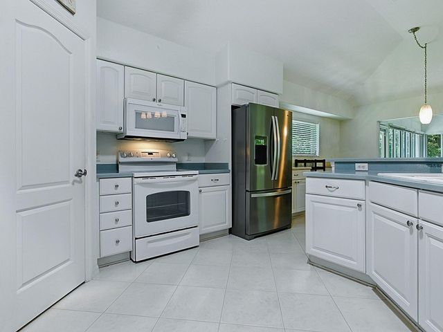 17037 SE 76TH CREEKSIDE CIRCLE, The Villages, FL 32162