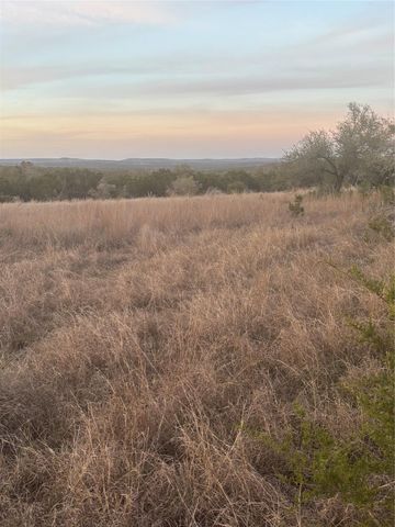768 Tiswin TRL, Blanco, TX 78606