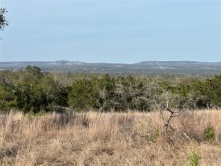 768 Tiswin TRL, Blanco, TX 78606