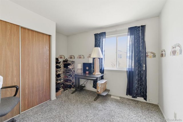 19335 E Batavia pl Place E, Aurora, CO 80011