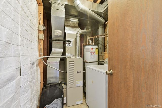 19335 E Batavia pl Place E, Aurora, CO 80011
