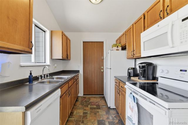 19335 E Batavia pl Place E, Aurora, CO 80011