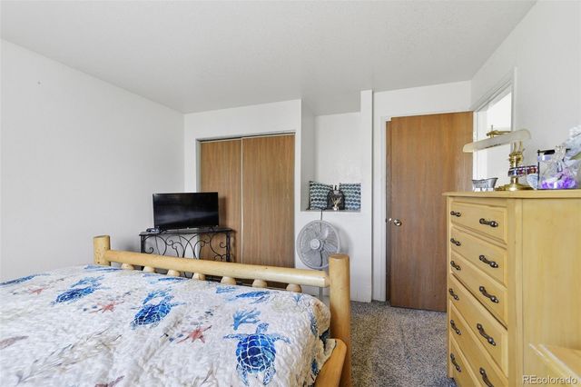 19335 E Batavia pl Place E, Aurora, CO 80011