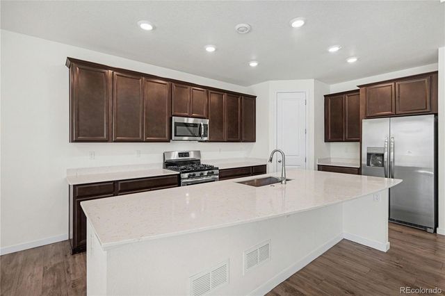 10046 Uvalda Street, Commerce City, CO 80022