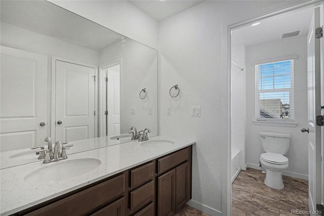 10046 Uvalda Street, Commerce City, CO 80022
