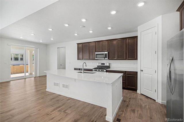 10046 Uvalda Street, Commerce City, CO 80022