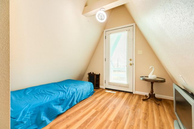 131 Point Lafitte Court, Surfside Beach, TX 77541