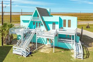 131 Point Lafitte Court, Surfside Beach, TX 77541