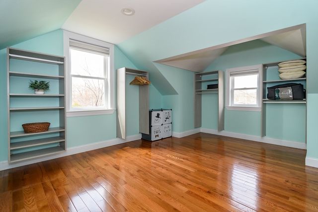 3 Leighton St, Natick, MA 01760