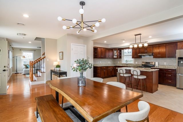 3 Leighton St, Natick, MA 01760