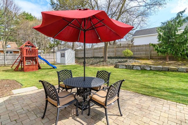 3 Leighton St, Natick, MA 01760