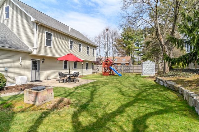 3 Leighton St, Natick, MA 01760