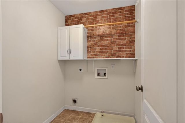 555 Ridge View Crossing, Woodstock, GA 30188