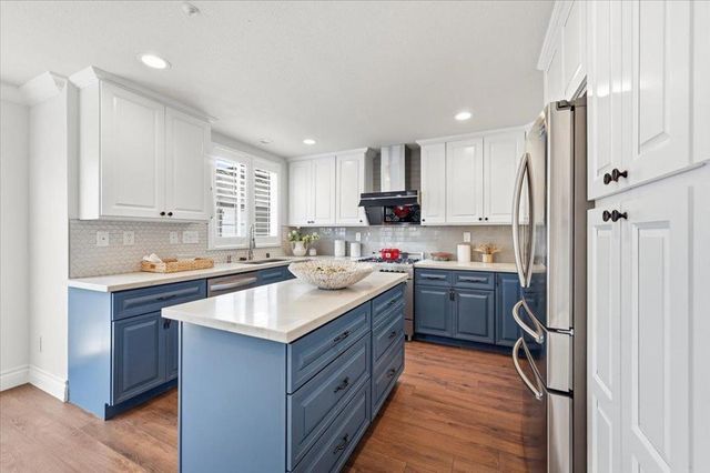 32755 Folklore Loop, Union City, CA 94587