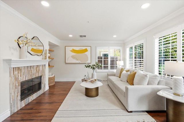 32755 Folklore Loop, Union City, CA 94587