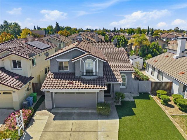 32755 Folklore Loop, Union City, CA 94587