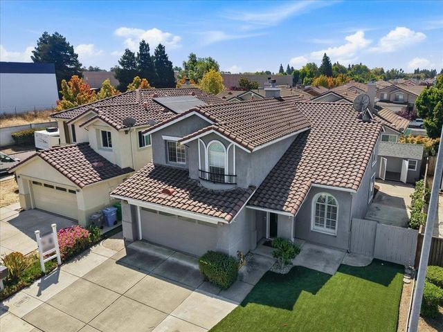 32755 Folklore Loop, Union City, CA 94587