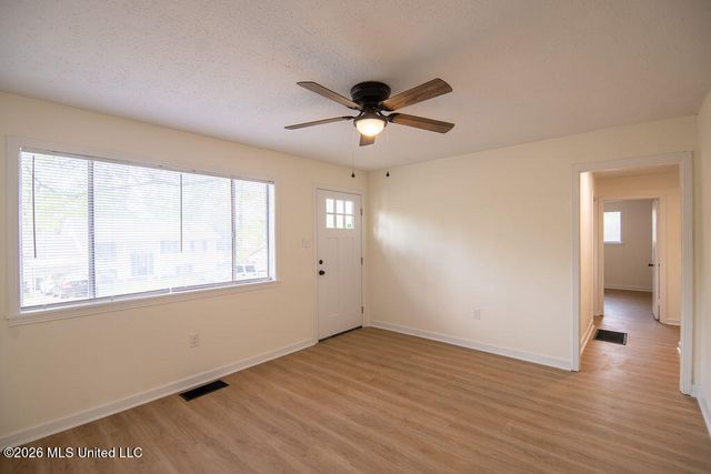 3433 Mahaffey Drive, Pearl, MS 39208