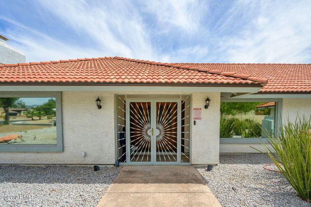7811 E CHARTER OAK Road, Scottsdale, AZ 85260