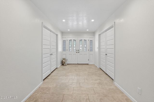 7811 E CHARTER OAK Road, Scottsdale, AZ 85260