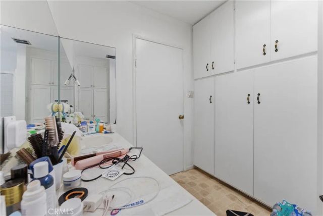 10456 Mapledale, Bellflower, CA 90706