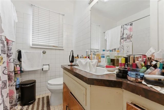 10456 Mapledale, Bellflower, CA 90706