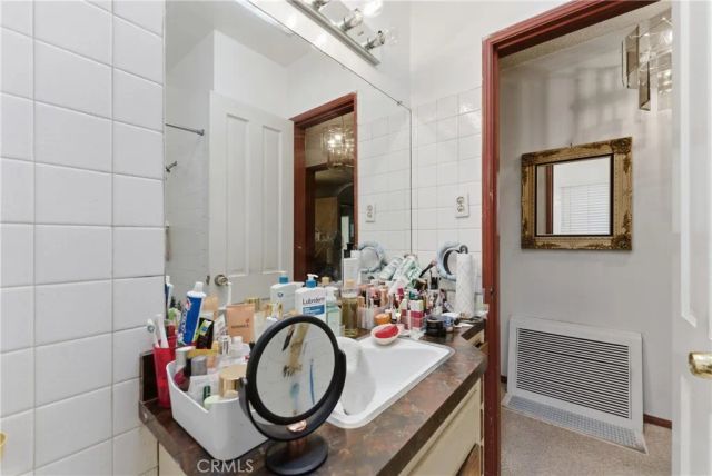 10456 Mapledale, Bellflower, CA 90706