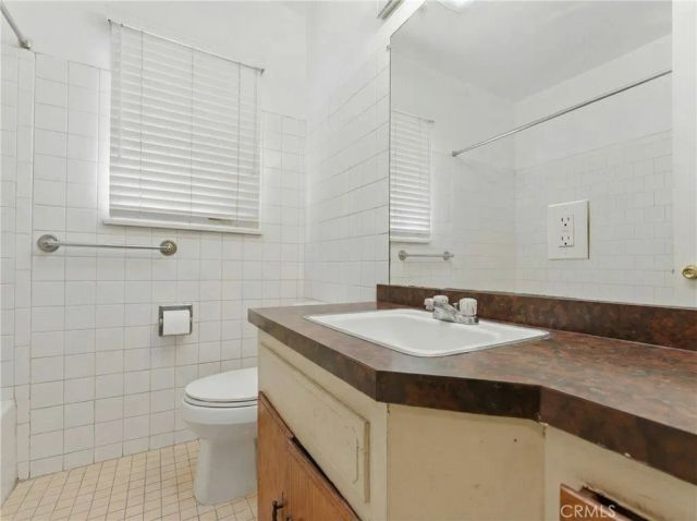 10456 Mapledale, Bellflower, CA 90706