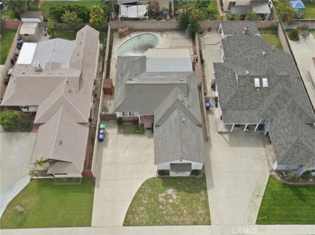 10456 Mapledale, Bellflower, CA 90706