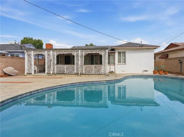 10456 Mapledale, Bellflower, CA 90706