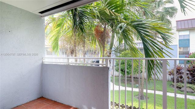 4600 SW 67th Ave 243, Miami, FL 33155