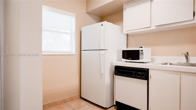 4600 SW 67th Ave 243, Miami, FL 33155
